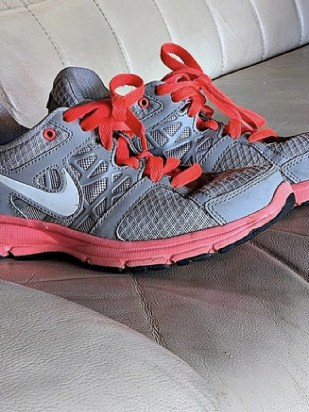 Nike Air Relentless 2 Running Shoes Grey Hot Punch Pink Women's Sneaker Size [X